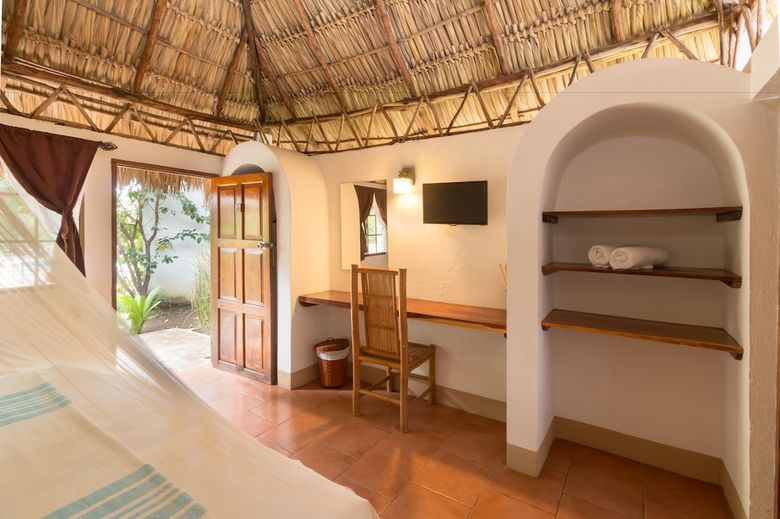 Hotel Mariposa