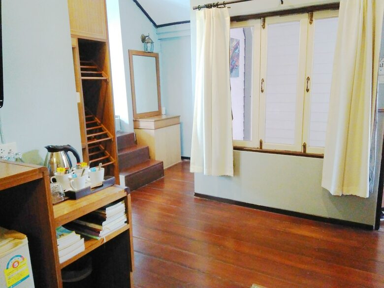 Hotel Thanicha Resort Amphawa