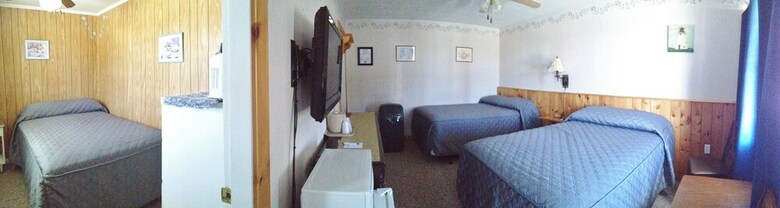 Isleview Motel And Cottages