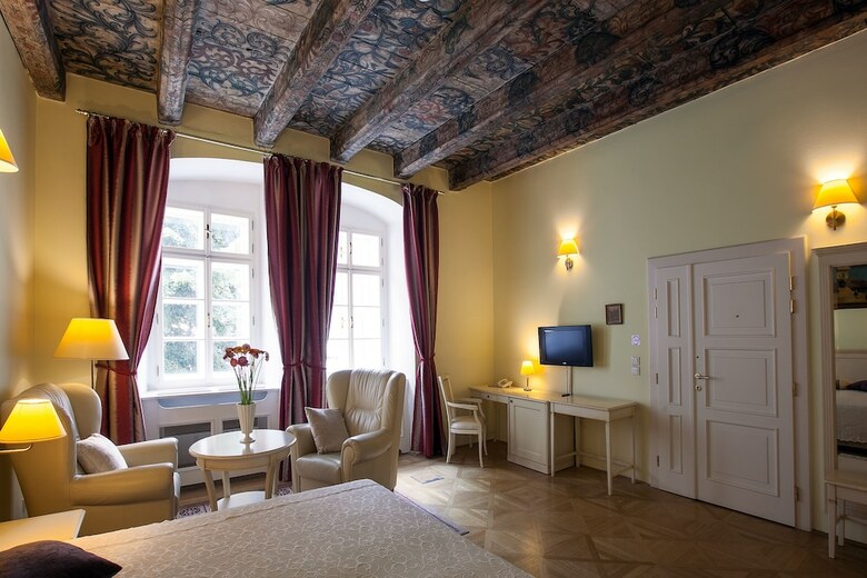 Hotel Tyn Yard Residence