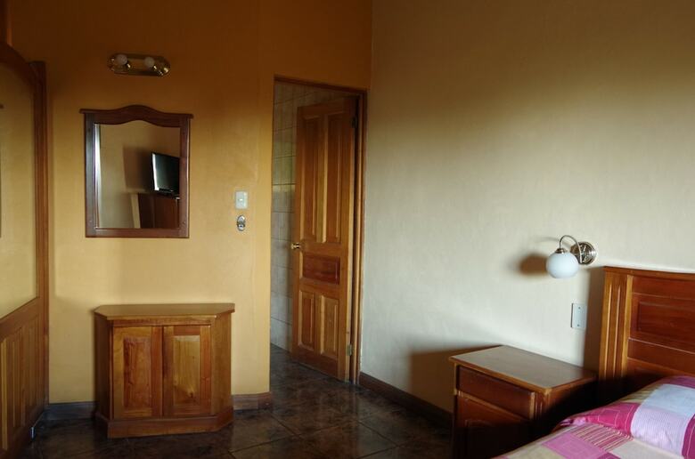 Hotel Villa Zurqu�