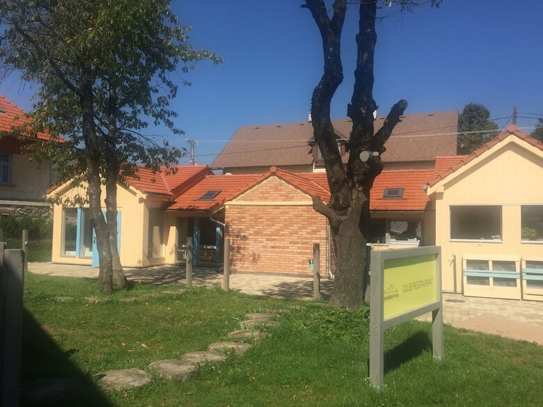 Aparthotel Apartments Ceresnovy Sad