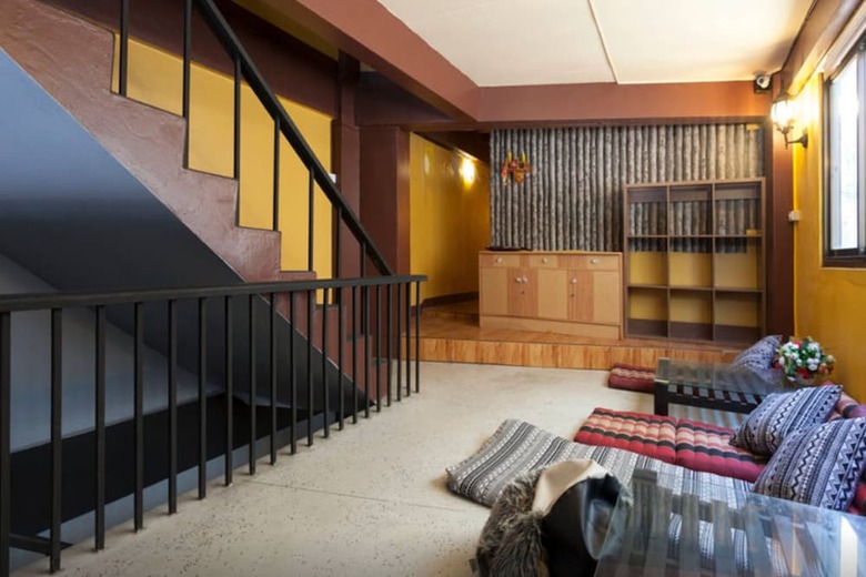 Hostal Raw Hostel