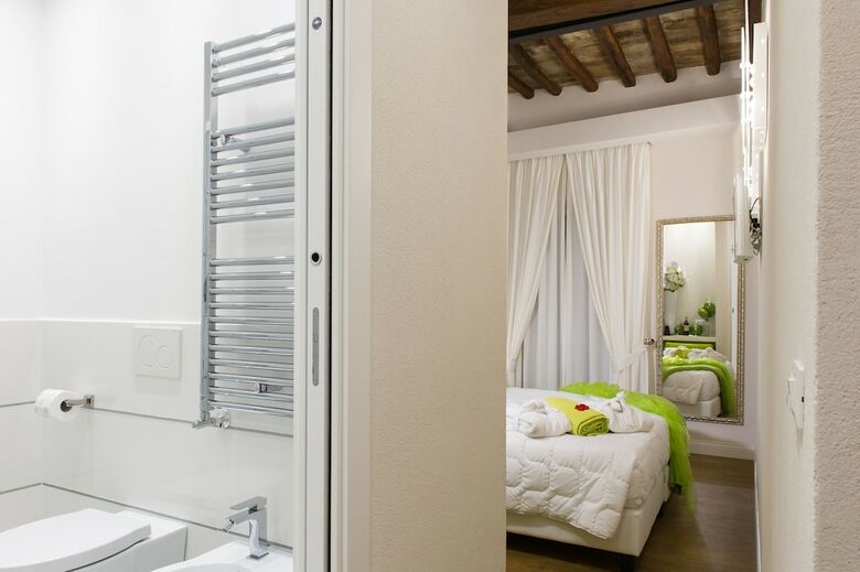 Domus Spagna Frattina Prestige Suite