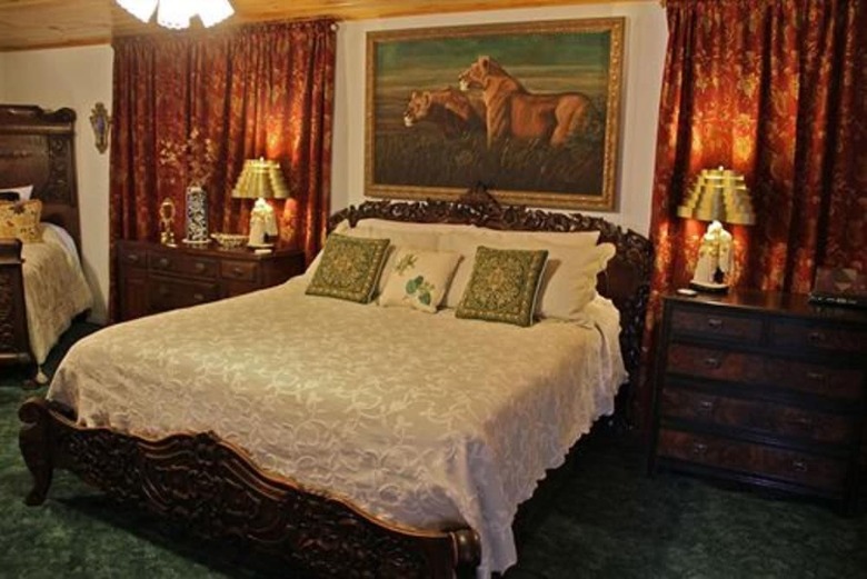 Bed & Breakfast Echo Canyon Spa Resort