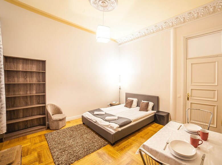 Mosaic Center Apartments