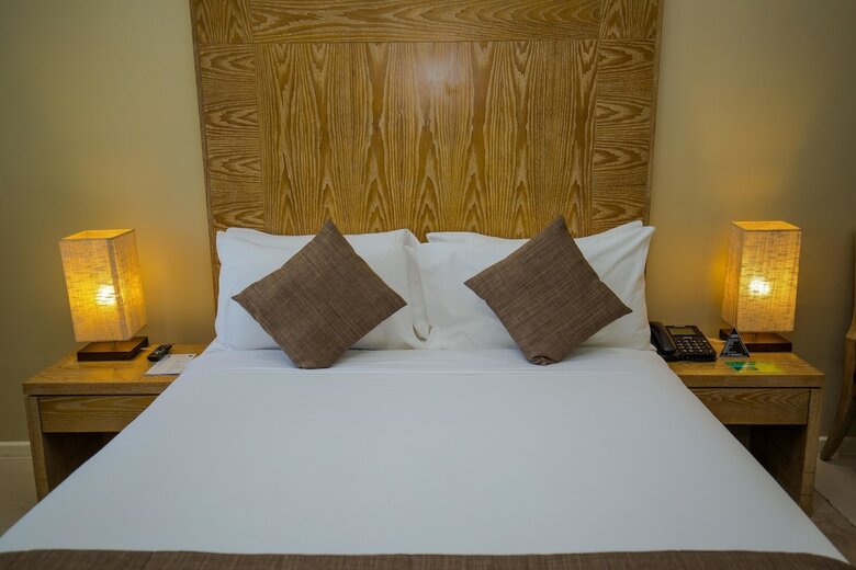 Gateway Hotel