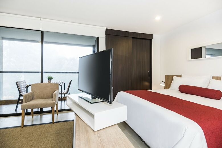 Aparthotel Rio Verde Living Suites
