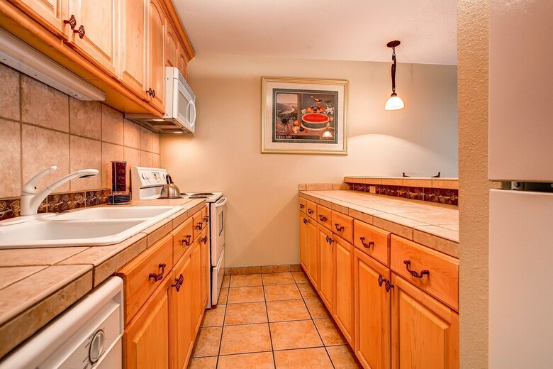 Tannenbaum Condominiums By Ski Country Resorts