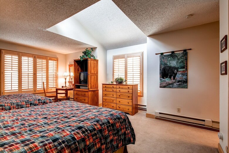 Tannenbaum Condominiums By Ski Country Resorts