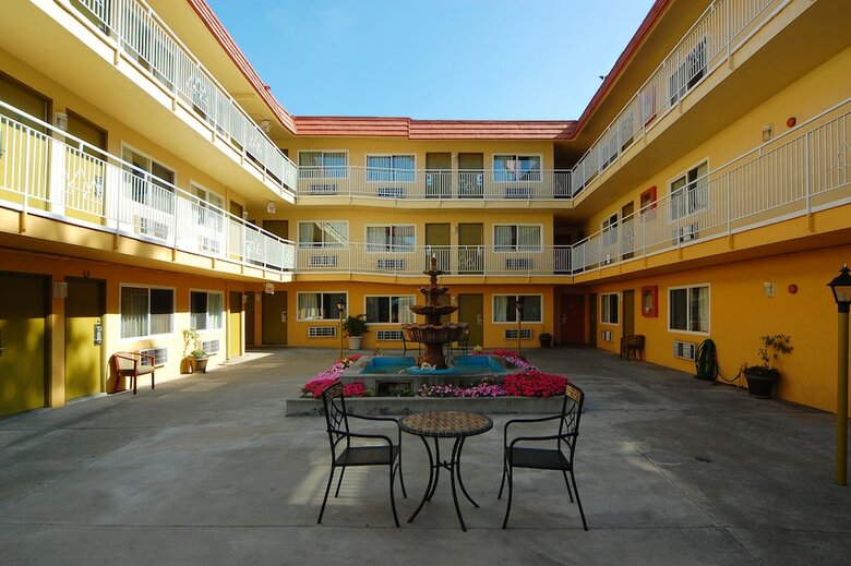 Motel Imperial Inn