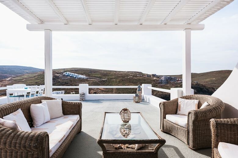 Aparthotel Sea Rock & Sky Private Residence