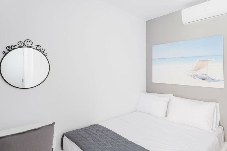 Aparthotel Sea Rock & Sky Private Residence
