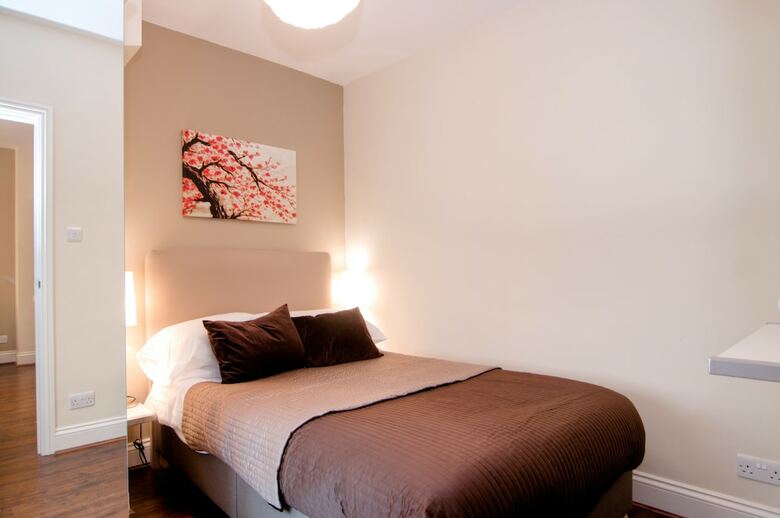 Shq Apartments