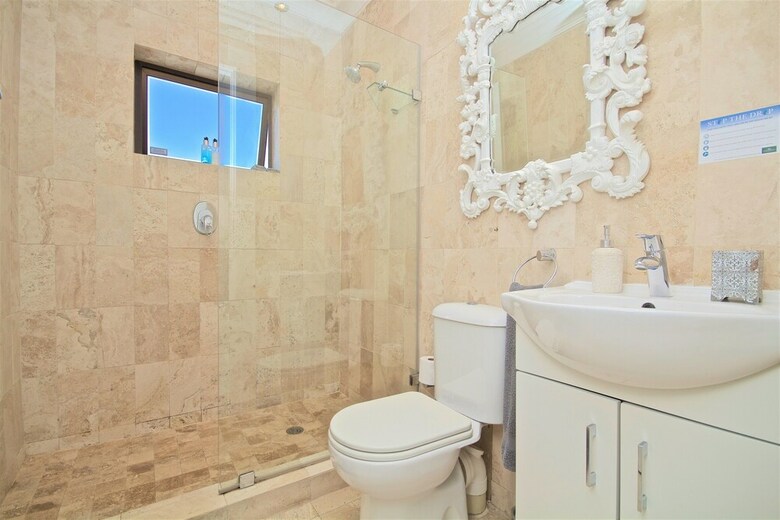 Apartamentos Ocean Breeze Sunset Beach