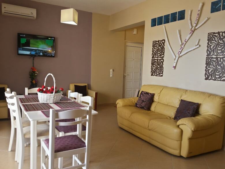 Apartamentos Roumpini Homes