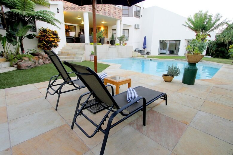 Hotel La Dolce Vita Guest House