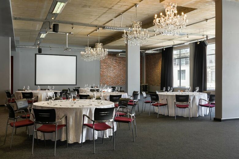 Protea Hotel Fire & Ice By Marriott Cape Town
