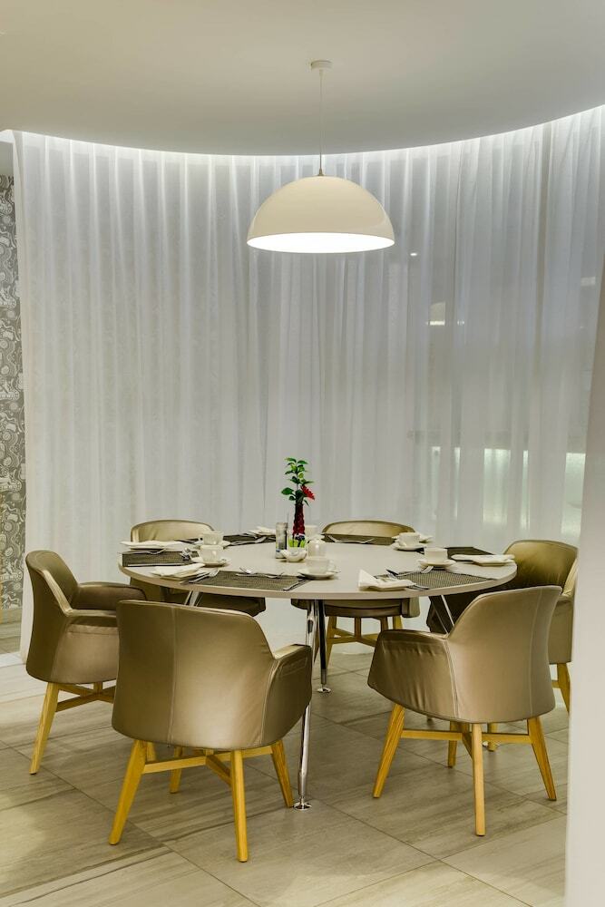 Protea Hotel Fire & Ice By Marriott Cape Town