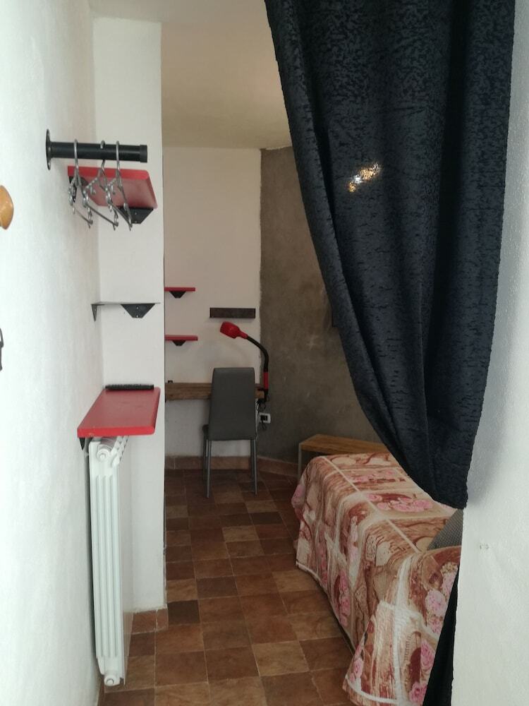 B&B Pompeilog