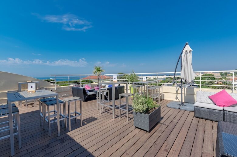 Hotel H�tel Imp�rial