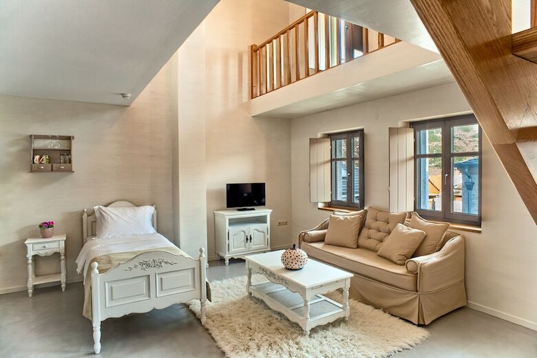 Hotel Haones Suites