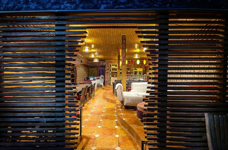 Aparthotel Space Hotel Apartments & Spa