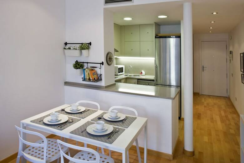 Apartamentos Flateli Lluria