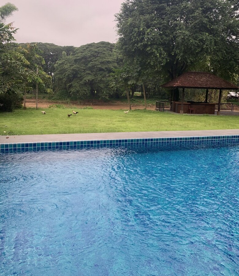 Riverhouse Hotel (the Teak House)