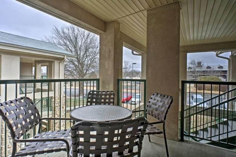 King Condo At Holiday Hills