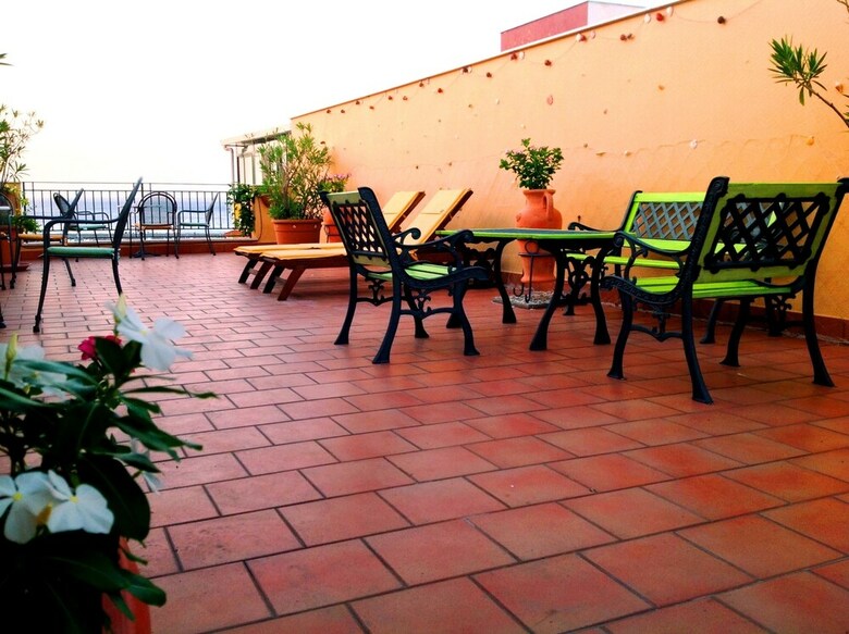 Hotel Palermo Mare Holidays