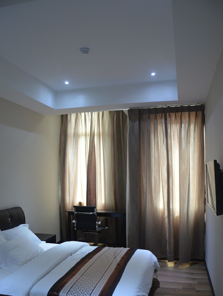 Hotel Qu Lin Resident