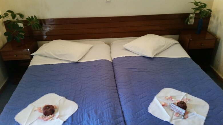 Acropolis Hotel