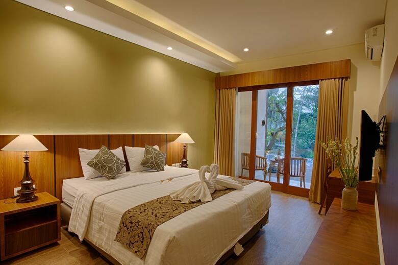 Villa River Sakti Resort