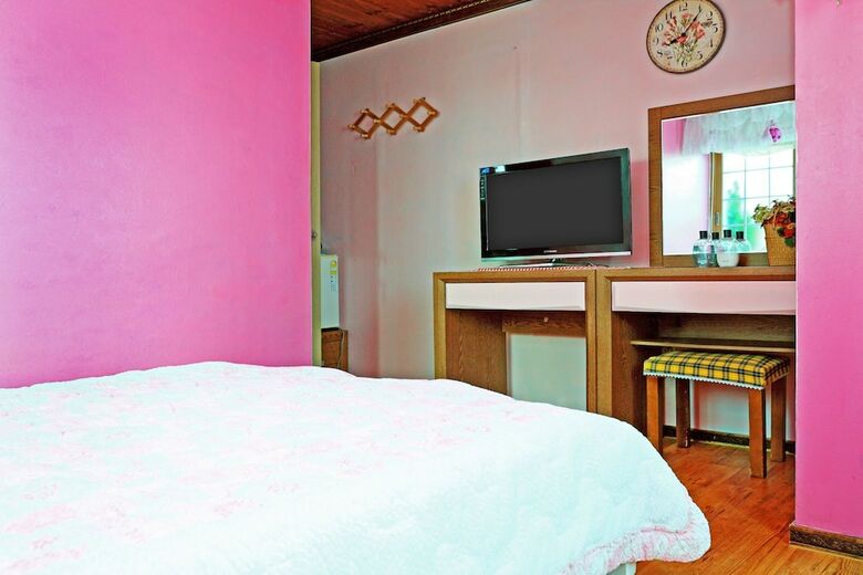 Hotel Chagall's Ocean