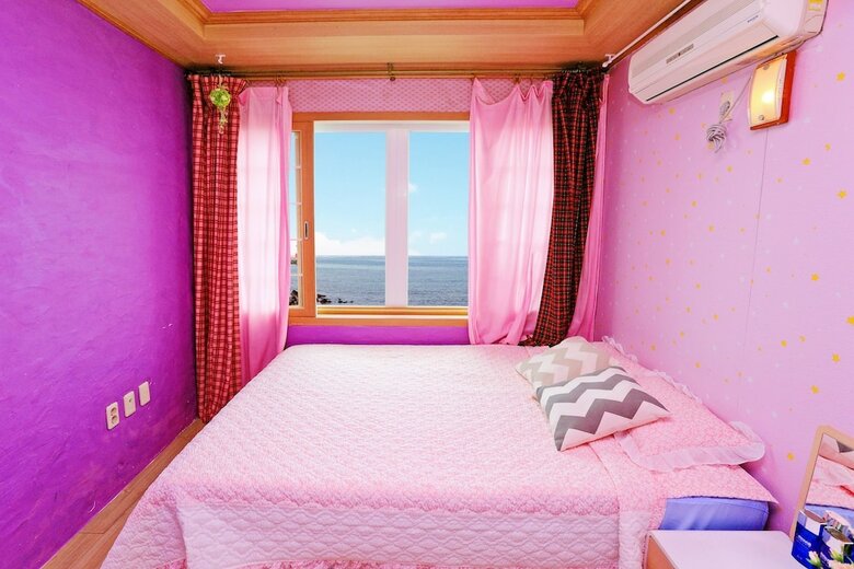 Hotel Chagall's Ocean