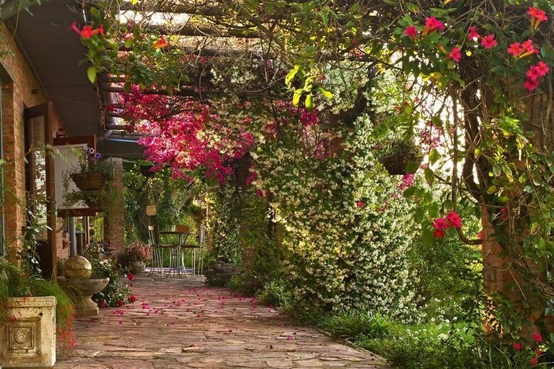 Hotel Gerald's Gift Guest House