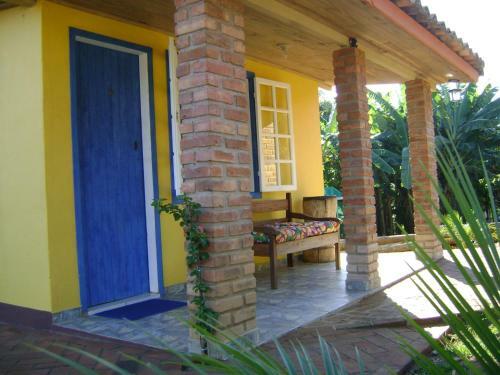 Hostal Pousada Vila Lara
