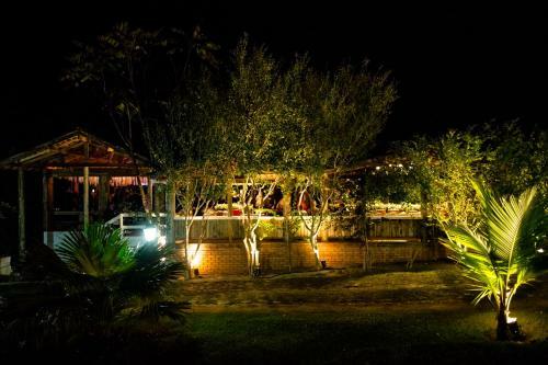Hostal Pousada Vila Lara