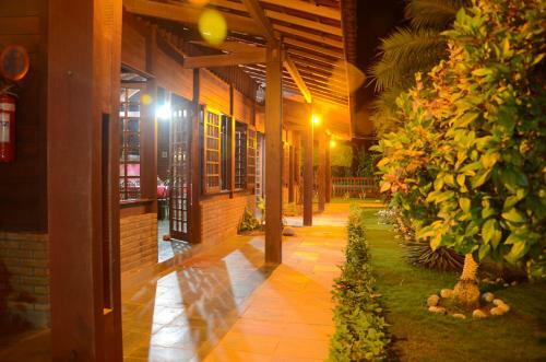 Hostal Pousada Chales Dos Encantos