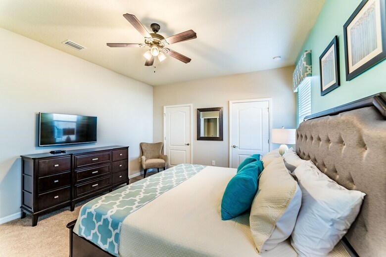 Windsor At Westside Resort By Global Resort Homes