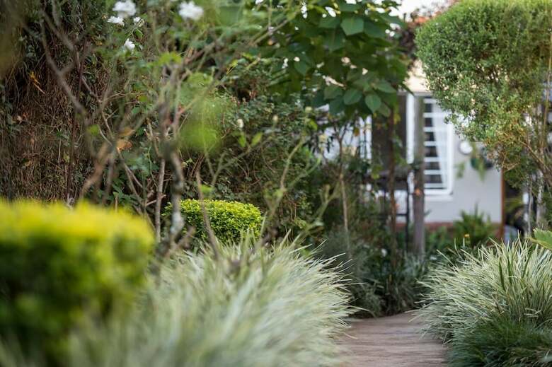 Jean Lee Bed & Breakfast