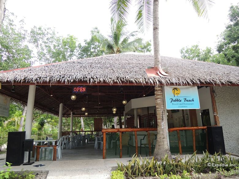Hotel Santander Pebbles Beach Resort