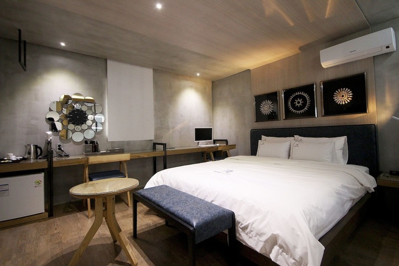 Neue Hotel