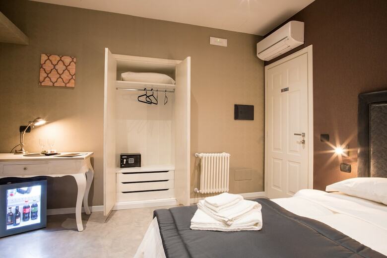 Hotel Roma 2b