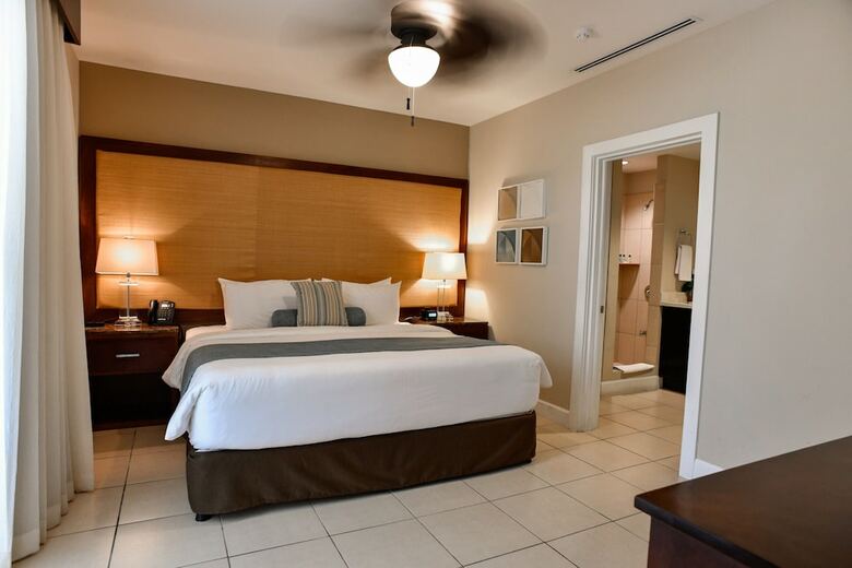 Apartamento Coco Breeze Residence