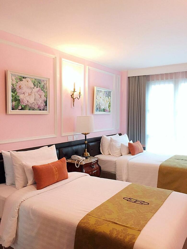 Sara's Hotel