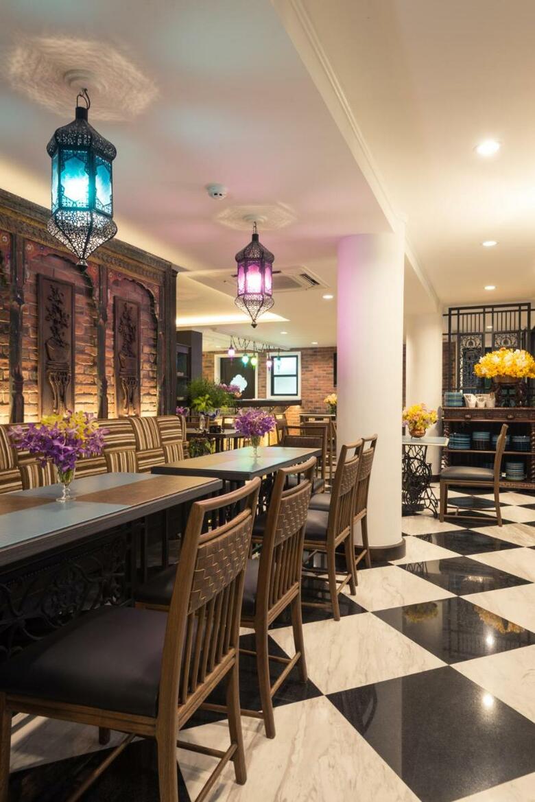 Sara's Hotel