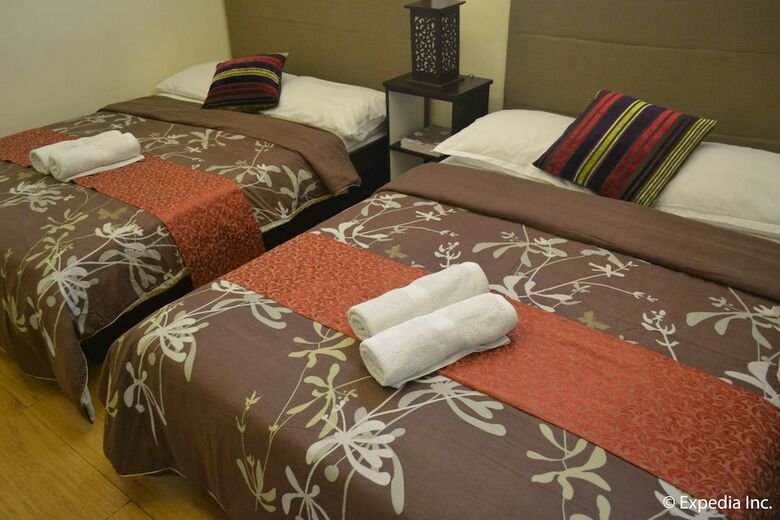 Hotel Twin Pines Suites