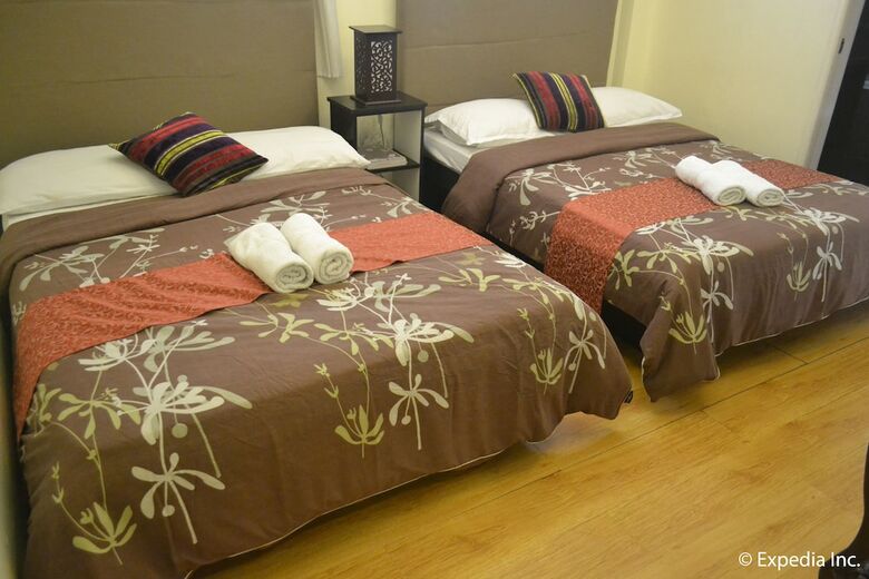 Hotel Twin Pines Suites